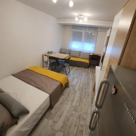 Guest Sani Apartman Napospart